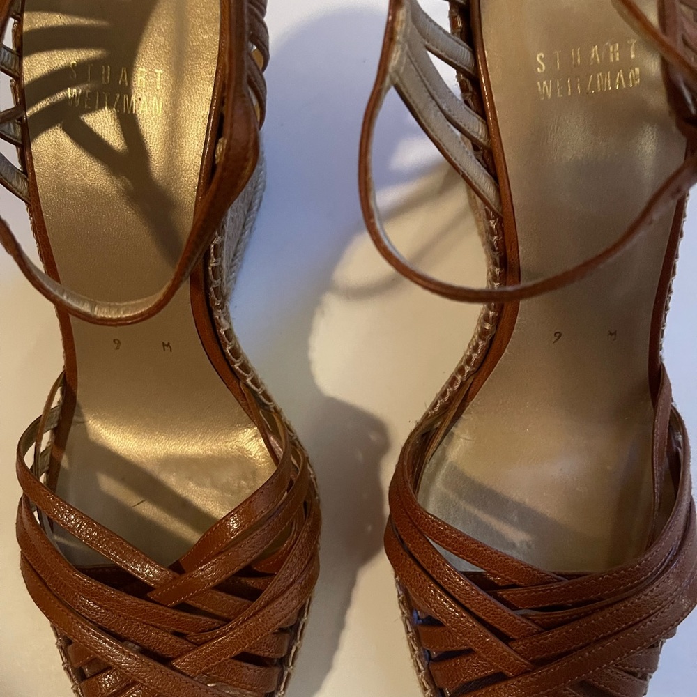 Stuart Weitzman womens strappy espadrille.  Size 9